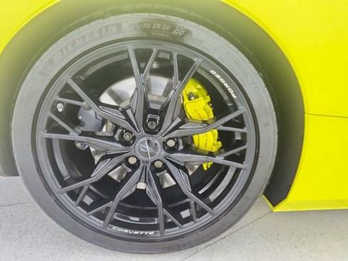 Used 2024 Chevrolet Corvette Stingray Premium Conv w/ Z51 Performance Package image 54