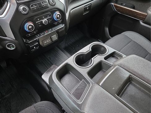 Used 2022 GMC Sierra 1500 Elevation image 25