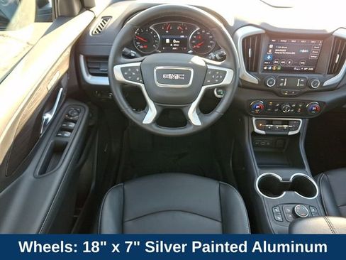 Used 2024 GMC Terrain SLT w/ Infotainment Package II image 13