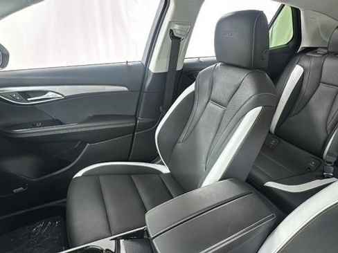 Used 2024 Buick Envision Sport Touring image 13