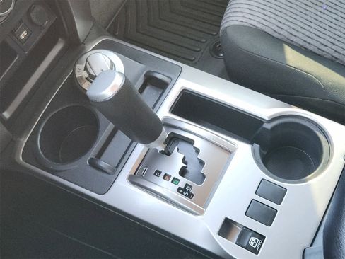 Used 2021 Toyota 4Runner SR5 image 20