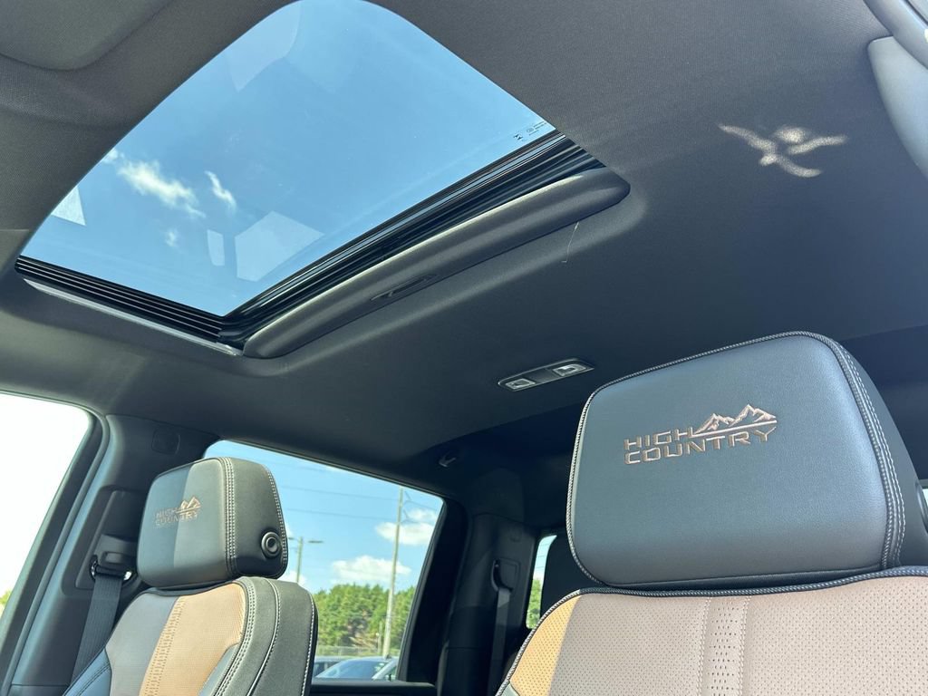 New 2026 Chevrolet Silverado 2500 High Country w/ High Country Premium Package AWD/4WD image 17