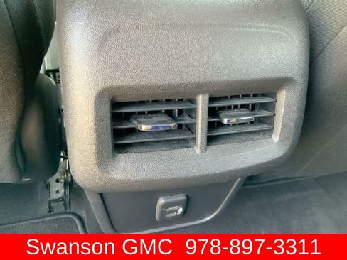 Used 2022 Chevrolet Equinox LT AWD/4WD image 21