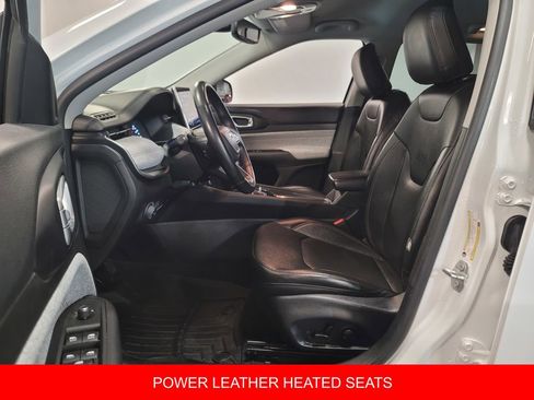 Used 2022 Jeep Compass Latitude image 21