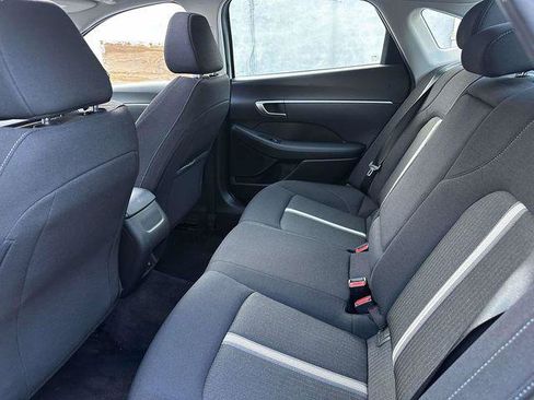 Used 2024 Hyundai Sonata SEL w/ Convenience Package FWD image 17