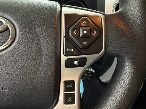 Used 2018 Toyota Tundra SR5 w/ SR5 Upgrade Package RWD image 11