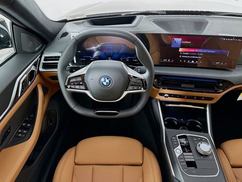New 2026 BMW i4 eDrive40 w/ Premium Package image 19