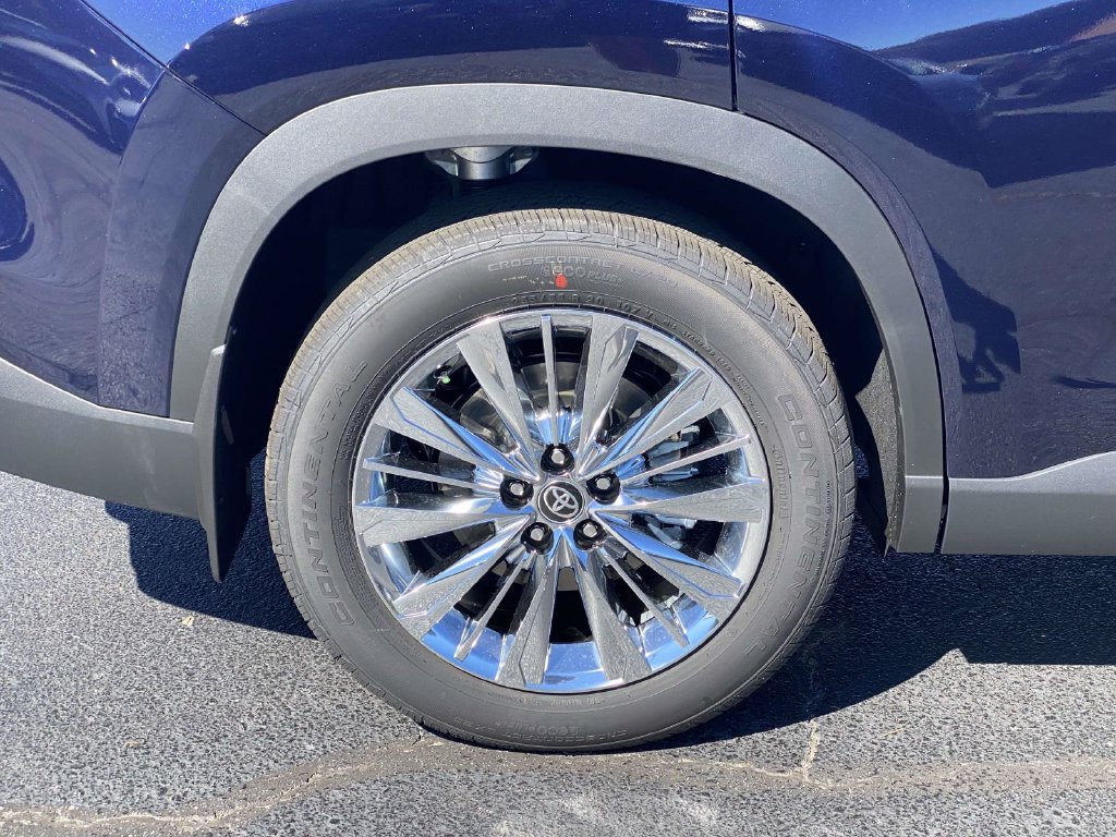 New 2026 Toyota Grand Highlander AWD image 3