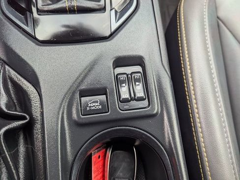 Used 2021 Subaru Crosstrek 2.5i Sport w/ Moonroof Package image 14