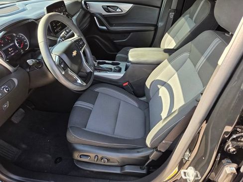 Used 2023 Chevrolet Blazer LT FWD image 10