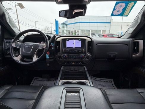 Used 2018 GMC Sierra 3500 Denali image 3
