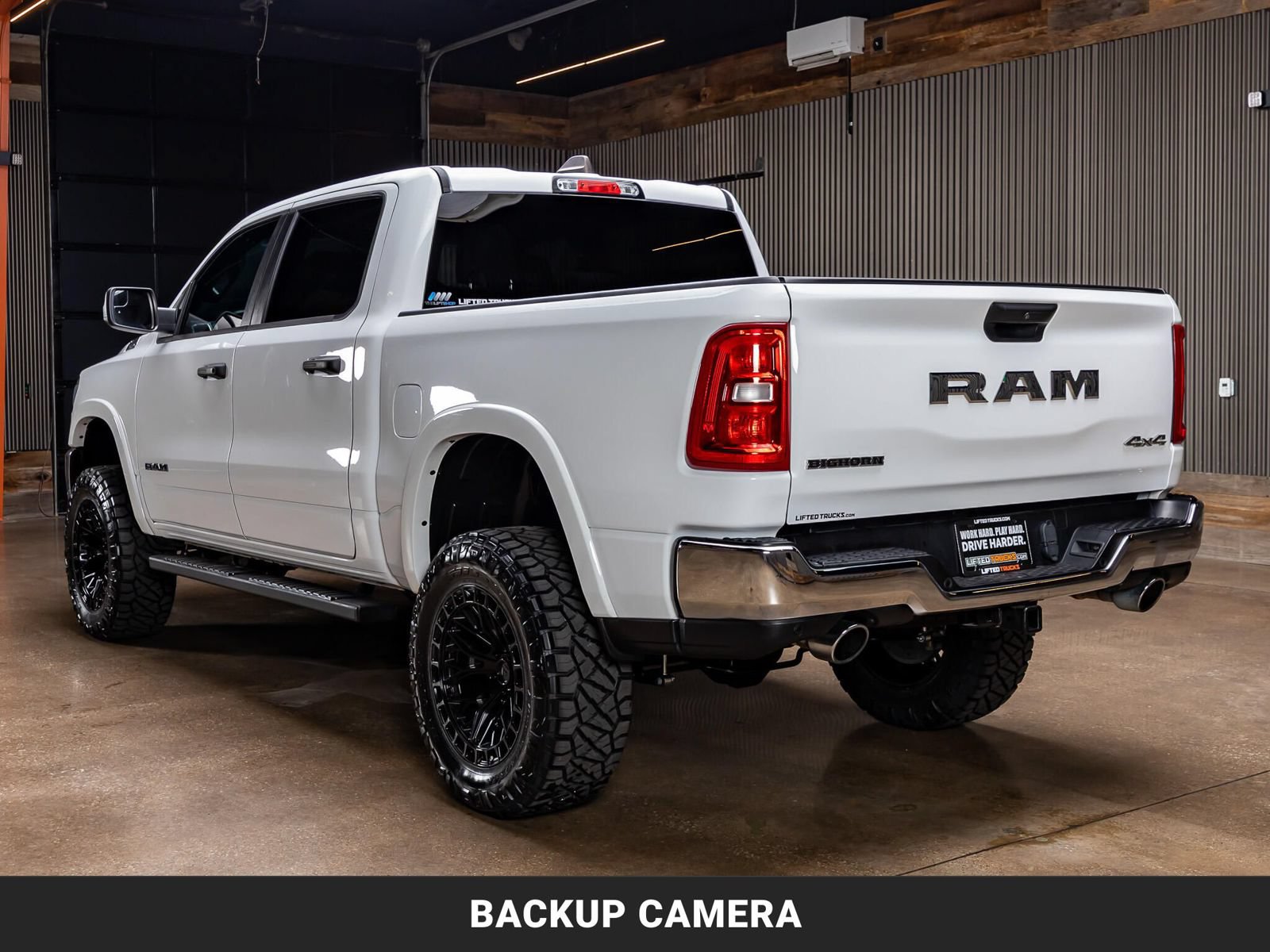 Used 2025 RAM 1500 Big Horn AWD/4WD image 7