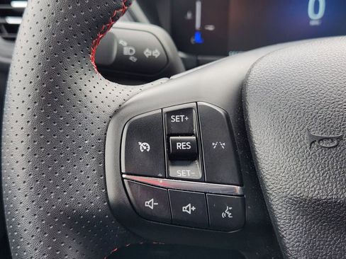 Used 2025 Ford Escape ST-Line image 34