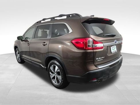Used 2019 Subaru Ascent Premium image 5