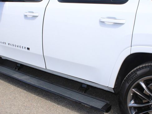 New 2025 Jeep Grand Wagoneer Series III w/ Rear Seat Video Group 1 image 59