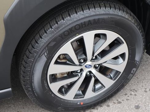 Certified 2024 Subaru Outback Premium AWD/4WD image 27