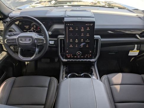 New 2026 GMC Yukon Elevation image 16