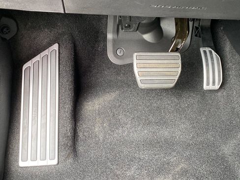 New 2026 Mitsubishi Outlander SEL image 32