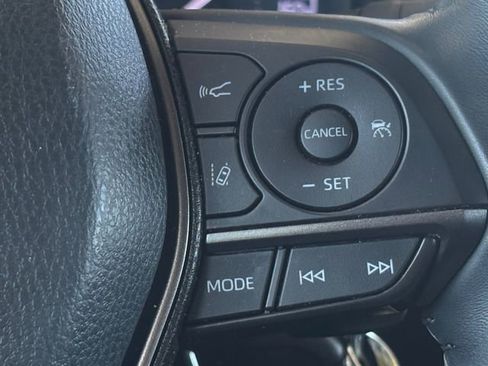 Used 2023 Toyota Camry SE FWD image 15