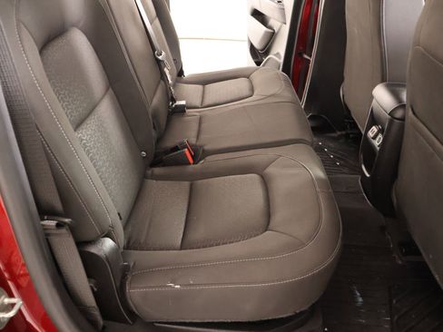 Used 2019 GMC Canyon SLE w/ Elevation Edition image 14