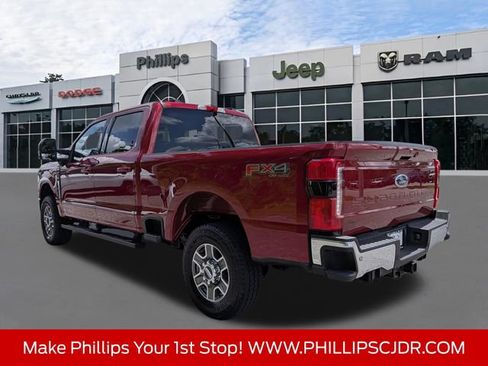 Used 2025 Ford F250 Lariat w/ FX4 Off-Road Package AWD/4WD image 5