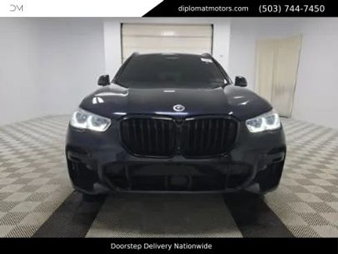 Used 2023 BMW X5 M50i w/ Executive Package AWD/4WD image 2