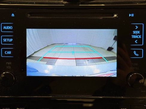 Used 2019 Toyota Prius LE image 26