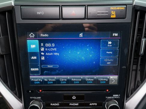Used 2021 Subaru Ascent Premium w/ Convenience Package AWD/4WD image 18