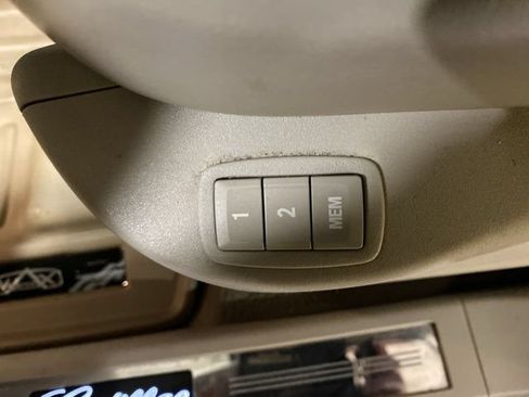 Used 2010 Cadillac SRX Performance FWD image 23