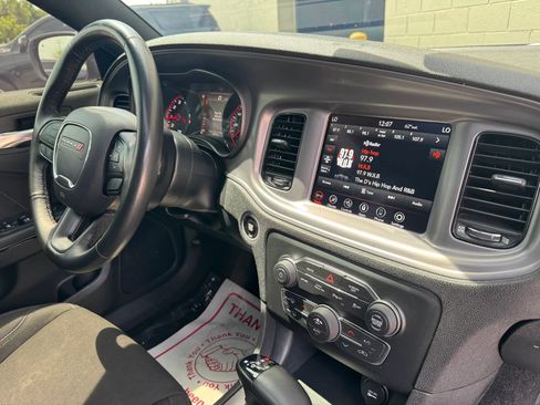 Used 2023 Dodge Charger SXT w/ Blacktop Package AWD/4WD image 18
