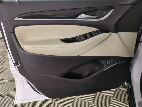 Certified 2019 Buick Enclave Essence image 21