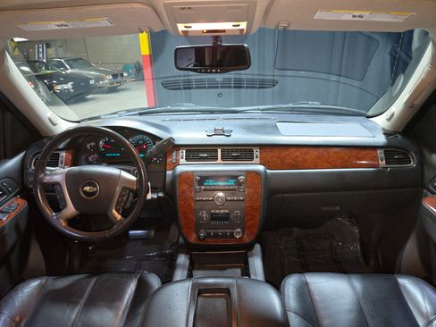 Used 2012 Chevrolet Avalanche LT w/ All-Star Edition image 9