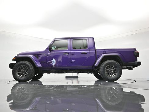 New 2026 Jeep Gladiator Sport AWD/4WD image 43