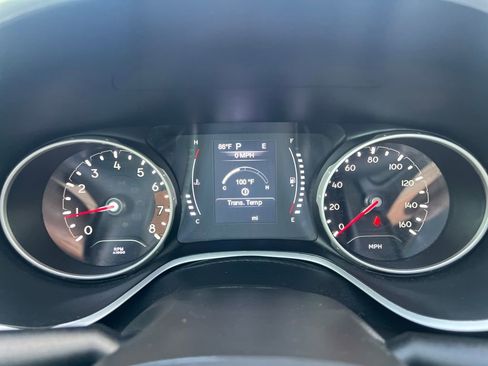 Used 2020 Jeep Compass Sport image 18