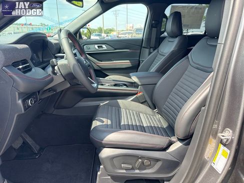 New 2026 Ford Explorer ST-Line w/ ST-Line Street Pack RWD image 21