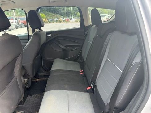 Used 2015 Ford Escape SE AWD/4WD image 11