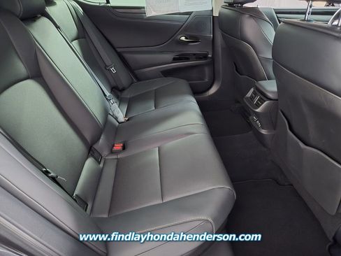 Used 2024 Lexus ES 300h w/ Premium Package FWD image 20