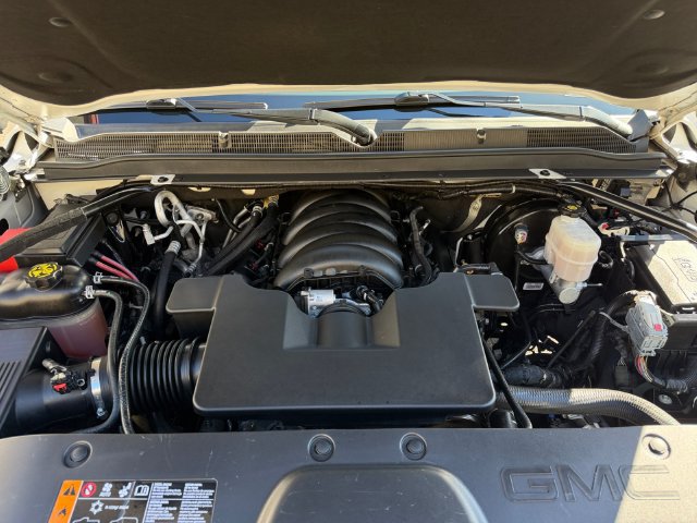 Used 2020 GMC Yukon XL Denali w/ Denali Premium Package AWD/4WD image 24