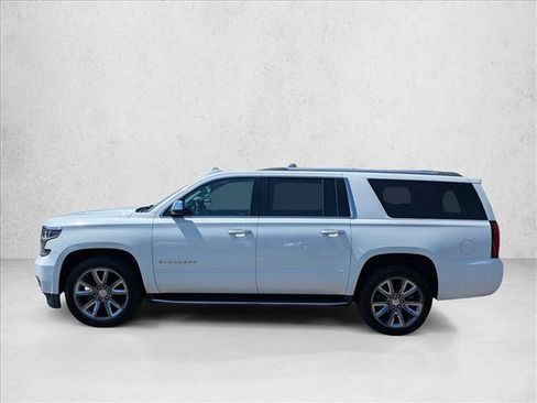 Used 2019 Chevrolet Suburban Premier AWD/4WD image 9