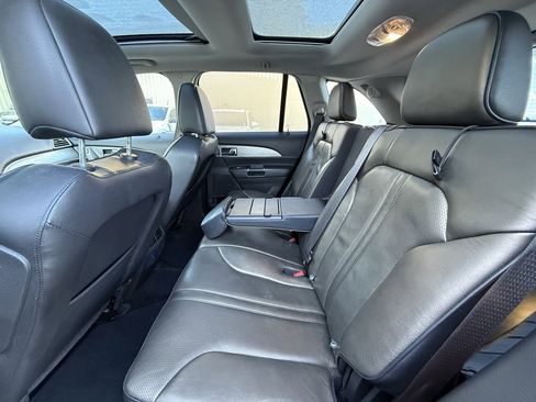 Used 2011 Lincoln MKX w/ 102A Rapid Spec Order Code image 10