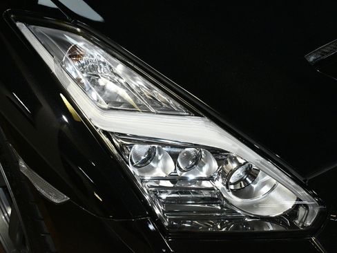 Used 2013 Nissan GT-R Black Edition AWD/4WD image 58