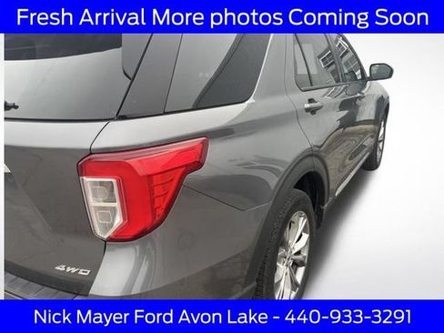 Used 2023 Ford Explorer XLT w/ Equipment Group 202A AWD/4WD image 9
