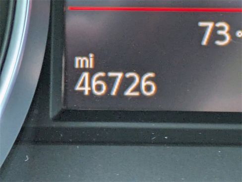 Used 2021 Volkswagen GTI SE image 32