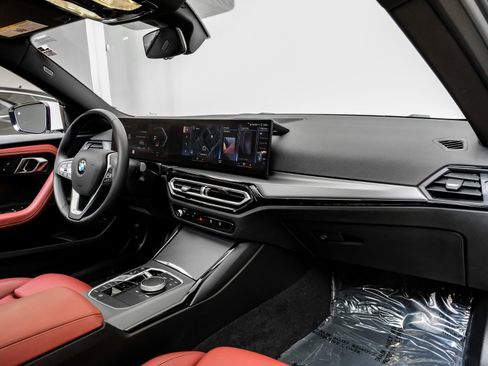 Used 2024 BMW 230i Coupe w/ Convenience Package image 17