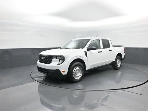 New 2026 Ford Maverick XL w/ Equipment Group 101A AWD/4WD image 4