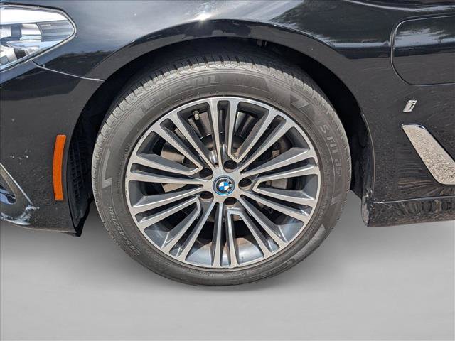Used 2019 BMW 530e w/ Convenience Package RWD image 24
