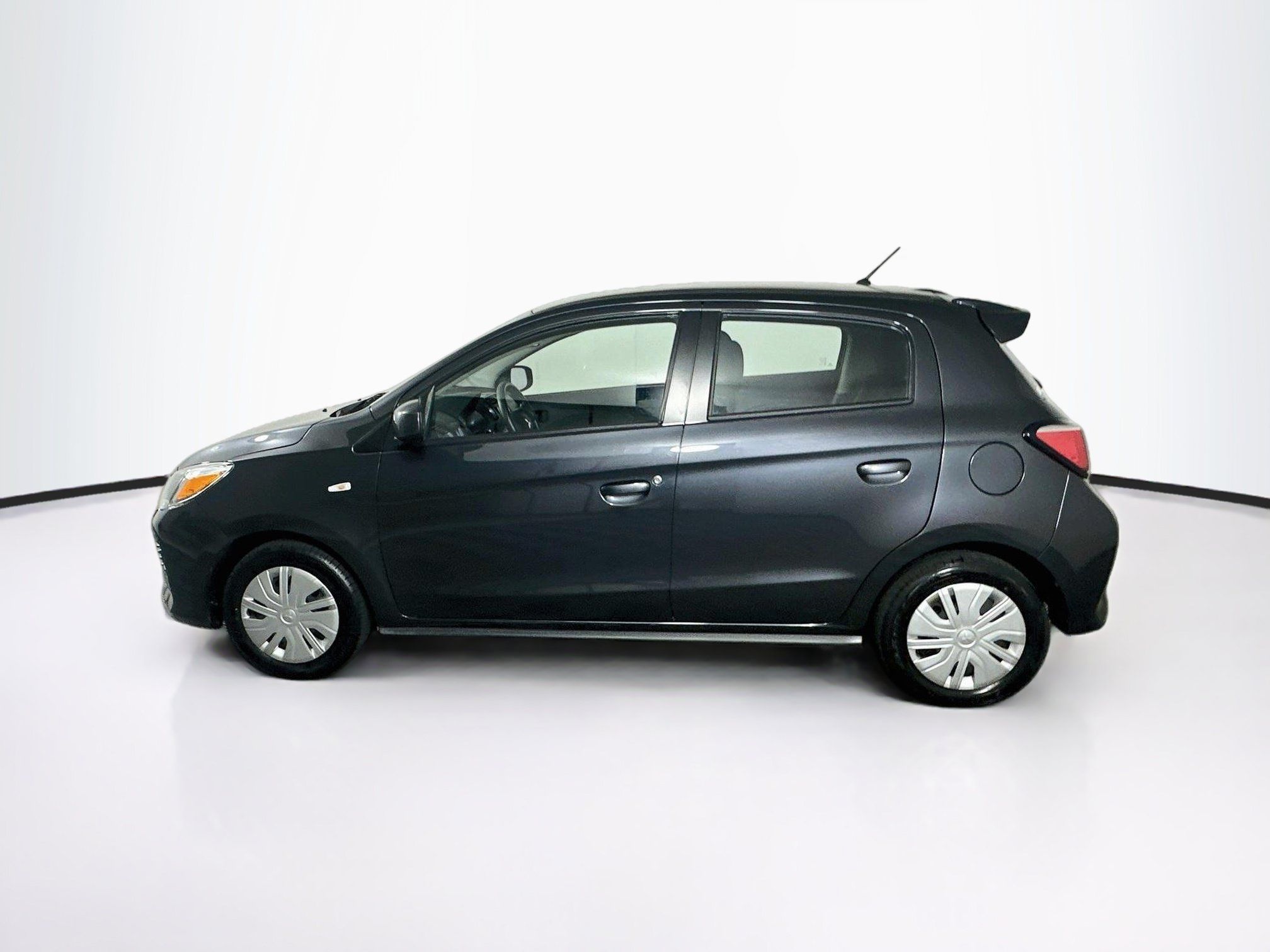 Used 2024 Mitsubishi Mirage ES FWD image 4