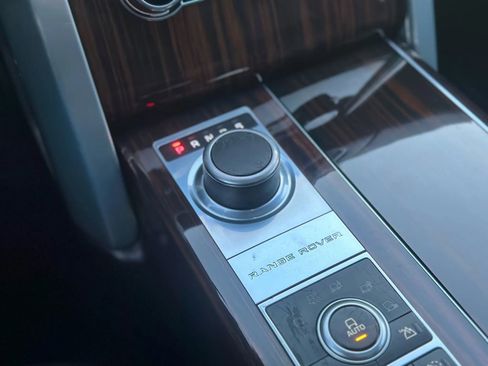 Used 2015 Land Rover Range Rover Supercharged image 47