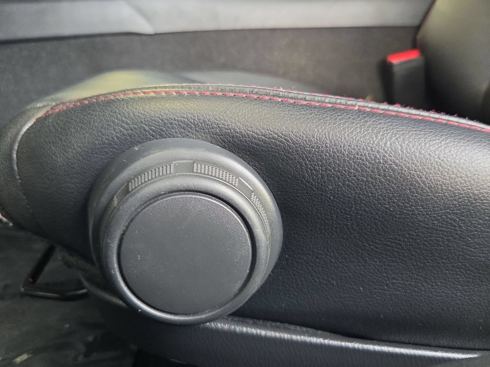 Used 2018 MAZDA MX-5 Miata Grand Touring RWD image 23