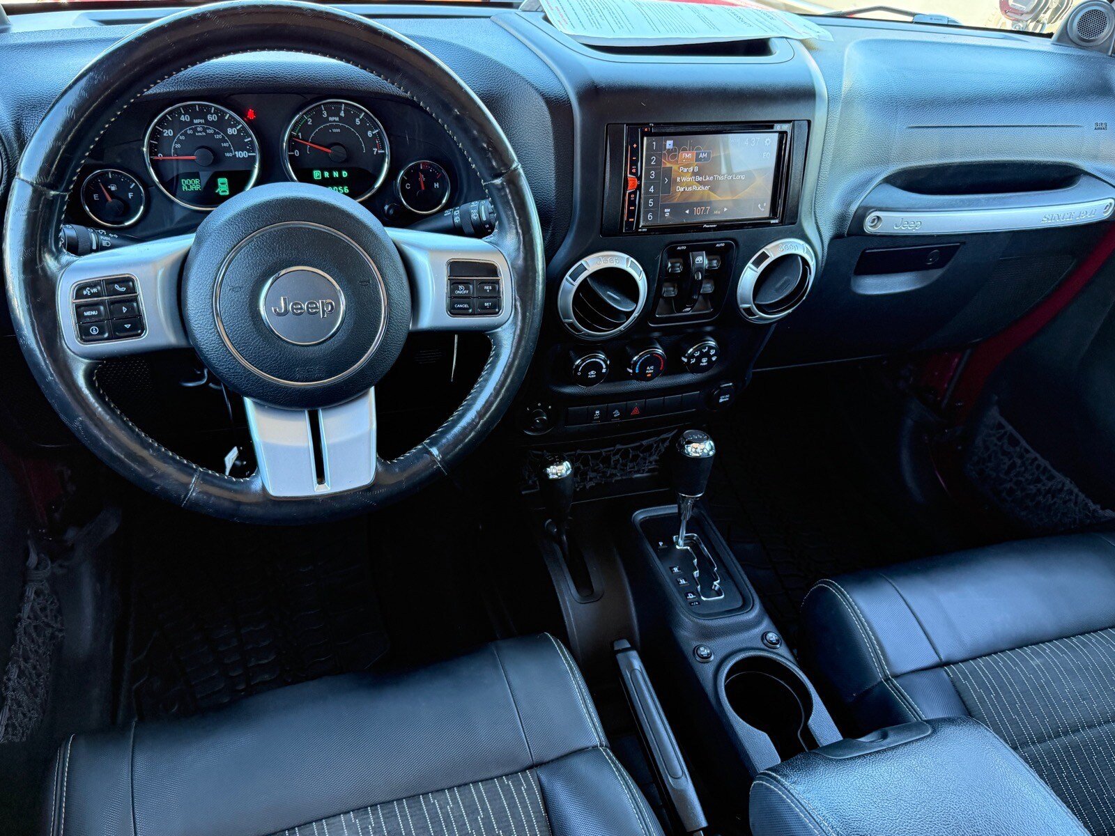 Used 2012 Jeep Wrangler Unlimited Sport AWD/4WD image 11